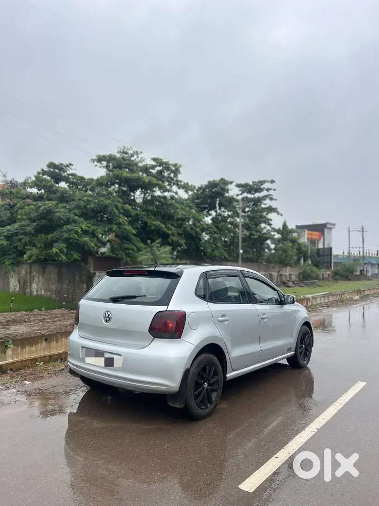 Volkswagen Polo 2013 Car