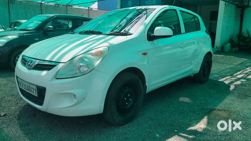 Hyundai I20 Magna Optional 1.2, 2011, Petrol