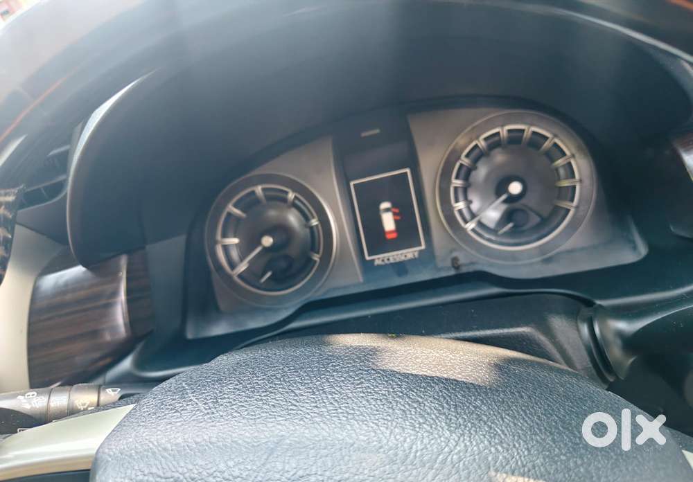 Toyota Innova Crysta 2.8z Automatic, 2019, Diesel