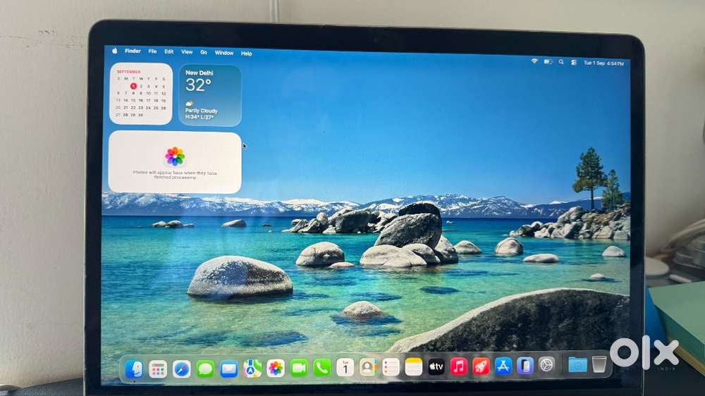 Apple Macbook for Sale in very good condition