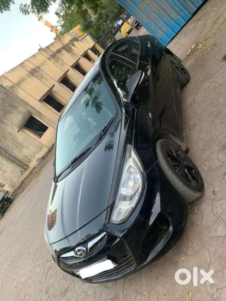 Hyundai Verna 2013