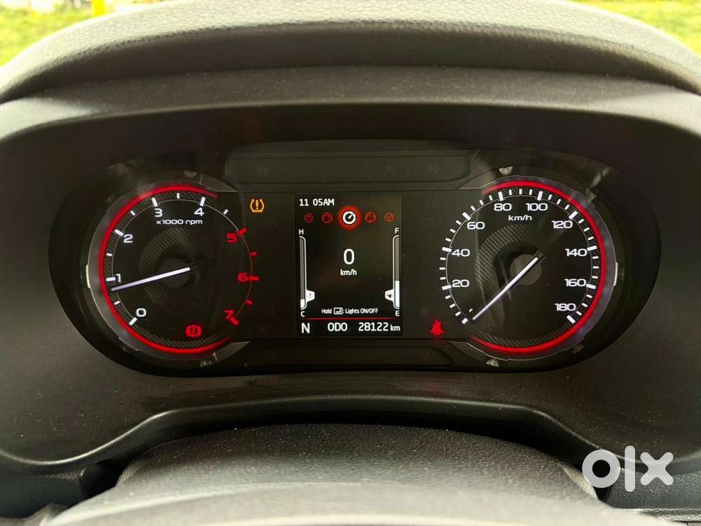 Mahindra Thar Lx Hard Top Diesel Mt 4wd, 2022, Diesel
