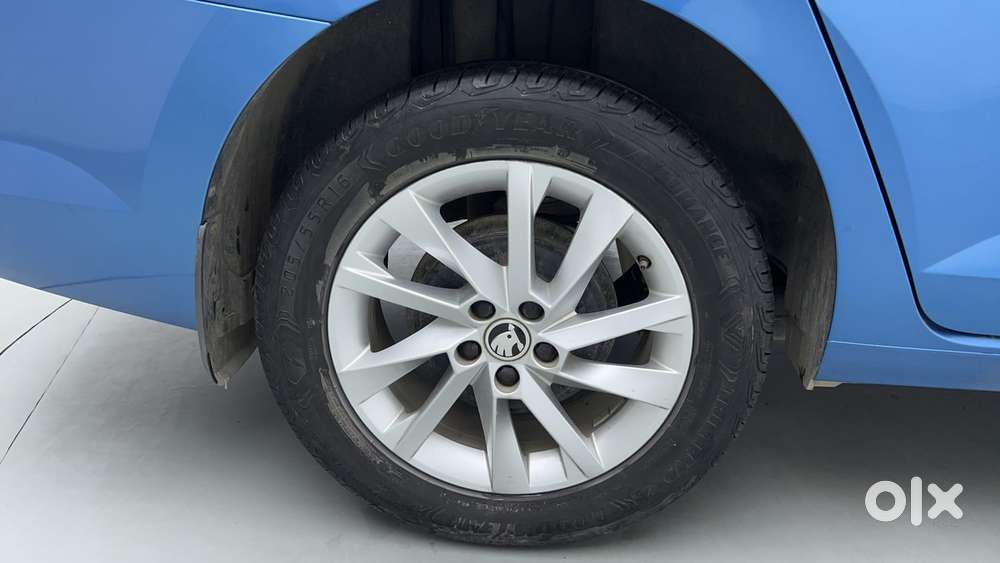 Skoda Slavia Ambition 1.0l Tsi Mt, 2022, Petrol