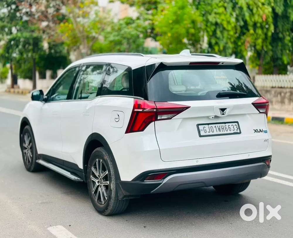 Mahindra Xuv700 2.0 Ax 7 Petrol At Luxury Pack Str, 2022, Petrol