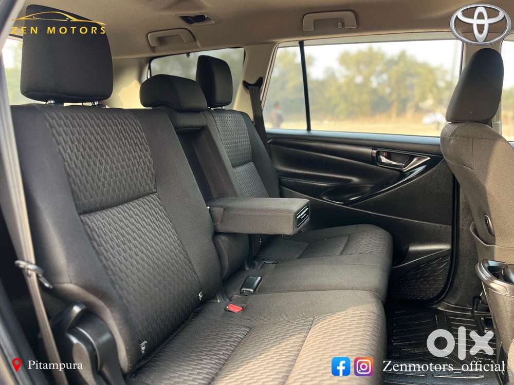Toyota Innova Crysta [2020-ongoing] 2.4 Gx At 8 Str, 2021, Diesel