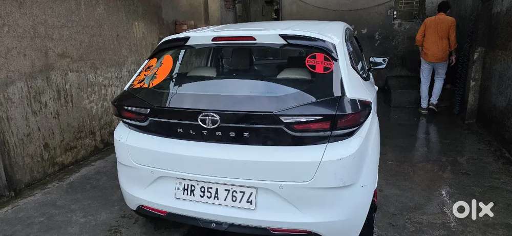 2020 Tata Altroz Xe Petrol