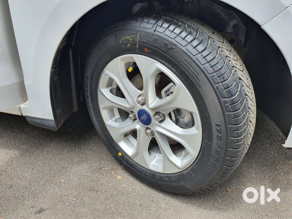Ford Figo Aspire Titanium Plus At Petrol, 2015, Petrol