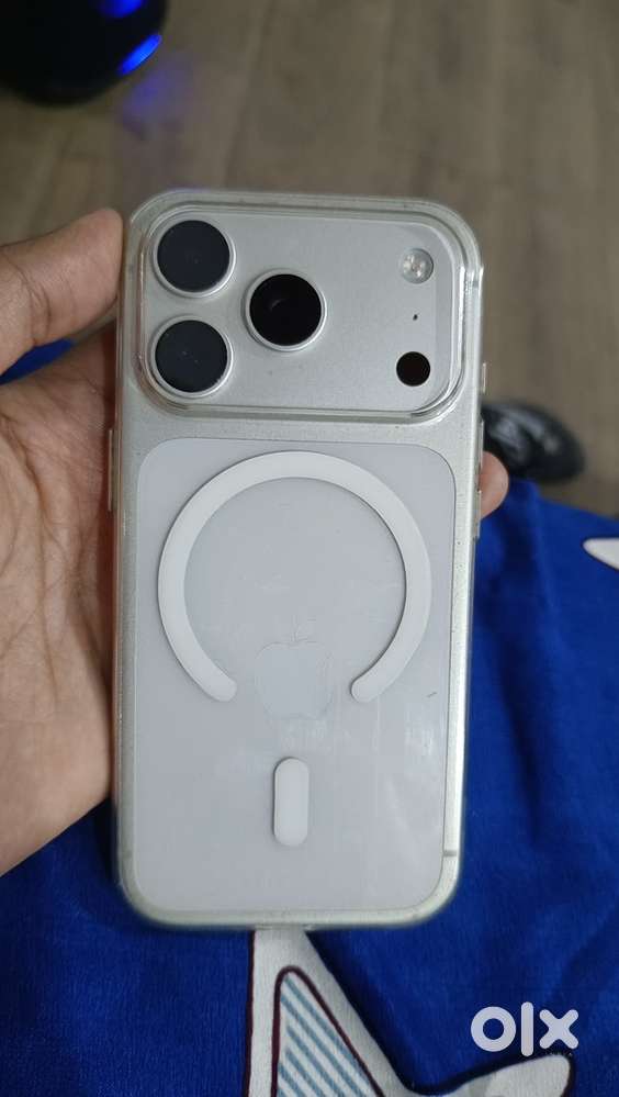 Iphone 17pro white 256gb