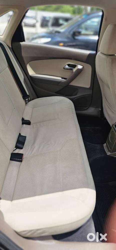 Skoda Rapid 1.5 Tdi Elegance Plus Mt Black Package, 2013, Diesel