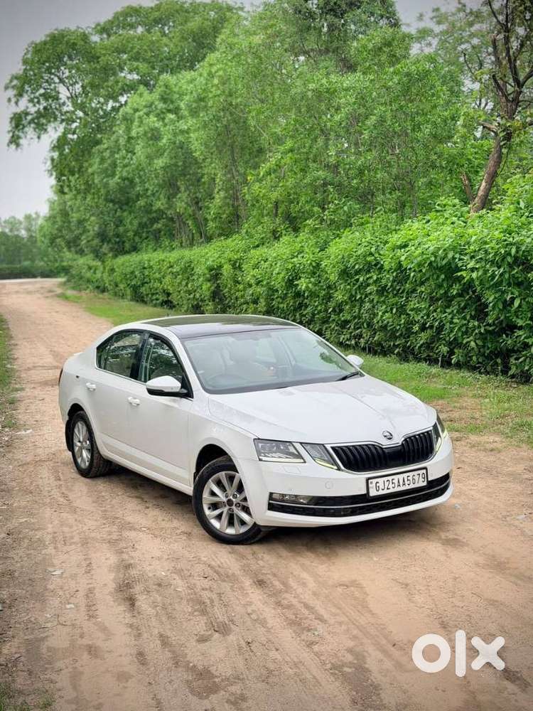 Skoda Octavia 2.0 L K Tsi At, 2019, Petrol