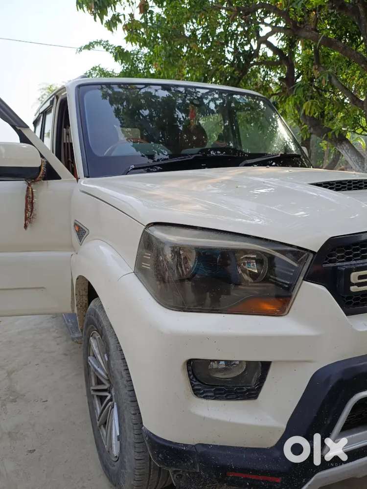 Mahindra Scorpio 2017
