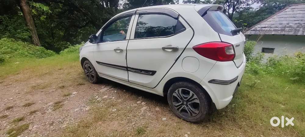 Tata Tiago Revotron 2019 Second Top Model