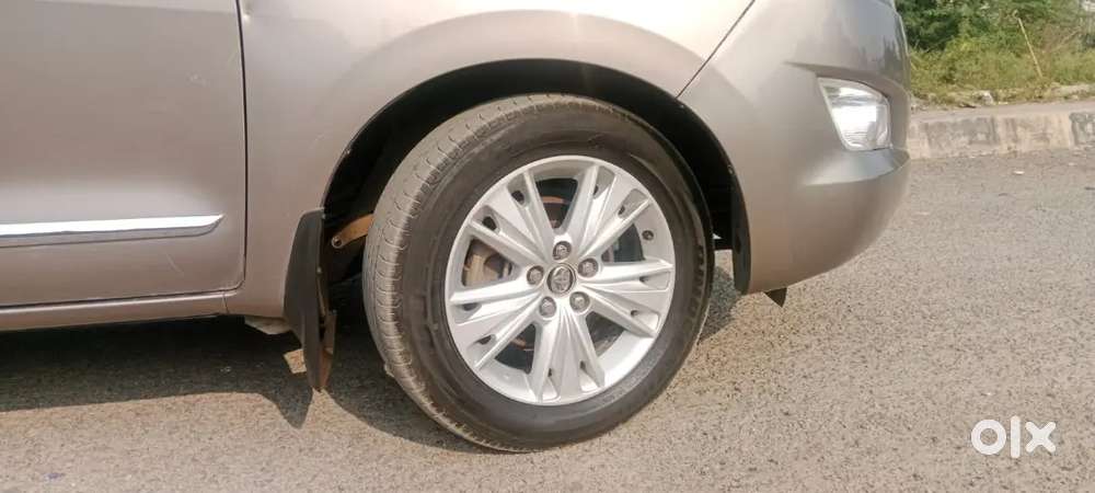 Toyota Innova Crysta 2018 Manual Diesel