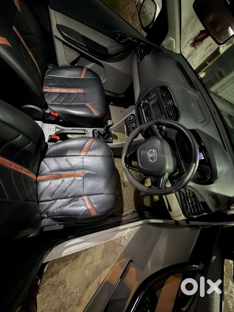 Tata Tiago Petrol 2018