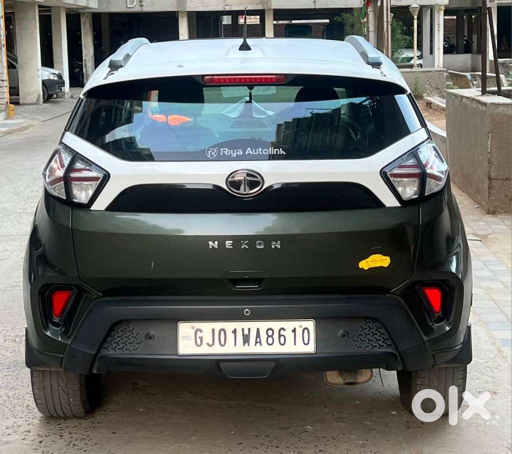 Tata Nexon 1.2 Revotron Xma Amt (s), 2021, Cng & Hybrids