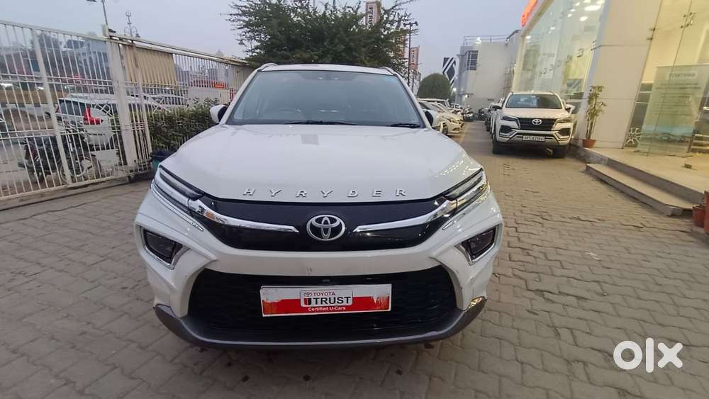 Toyota Urban Cruiser Hyryder 1.5 V Hybrid, 2024, Petrol