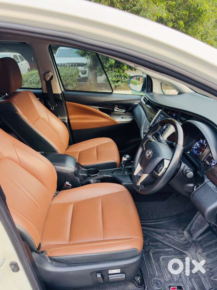 Toyota Innova Crysta 2.4 Z 7 Str, 2022, Diesel