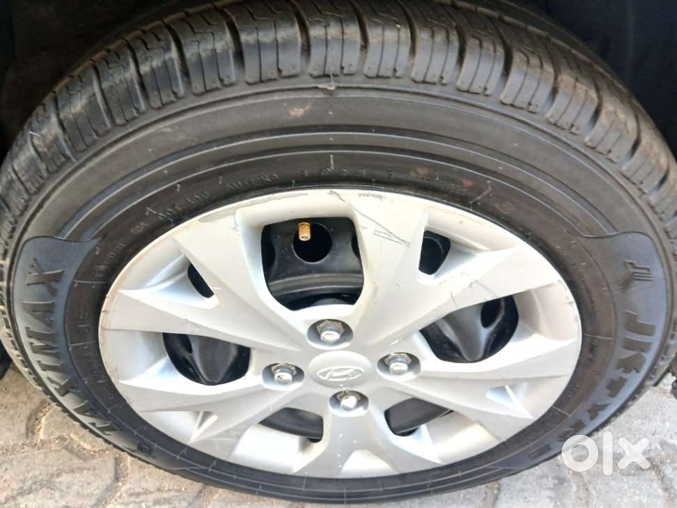 Hyundai Grand I10 2013-2016 Sportz, 2015, Petrol