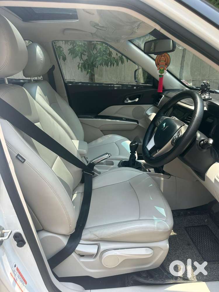 Mahindra Xuv300 W8 Diesel, 2023, Diesel