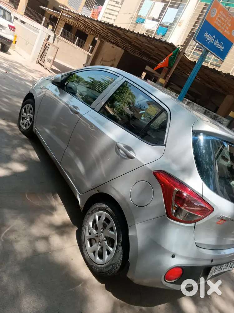 Hyundai Grand I10 2018 Petrol 61000 Km Driven