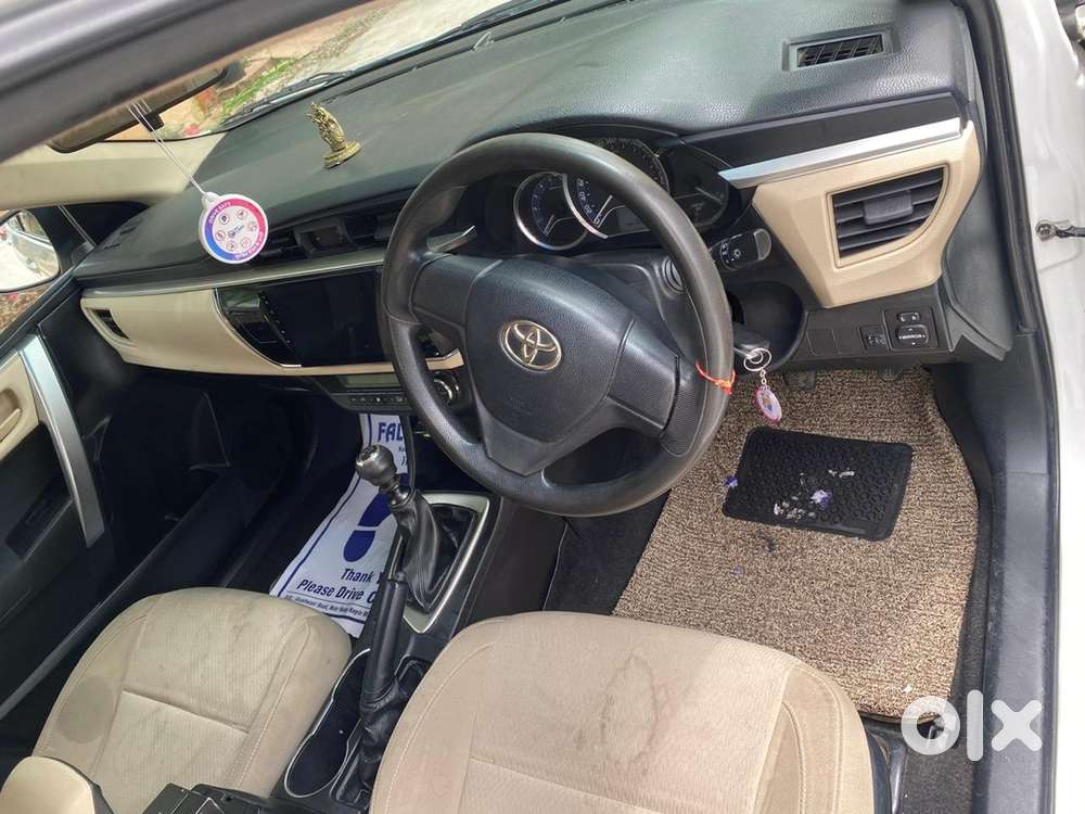 2017 Toyota Corolla Altis