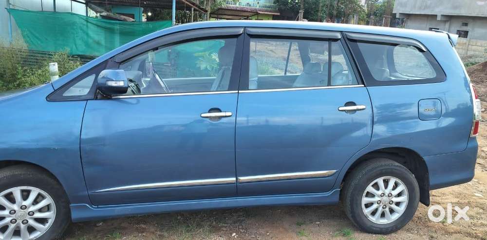 Toyota Innova 2.5 Vx 8 Str, 2013, Diesel