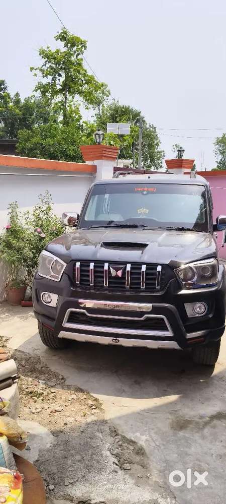 Mahindra Scorpio Classic 2017 Diesel 120000 Km Driven