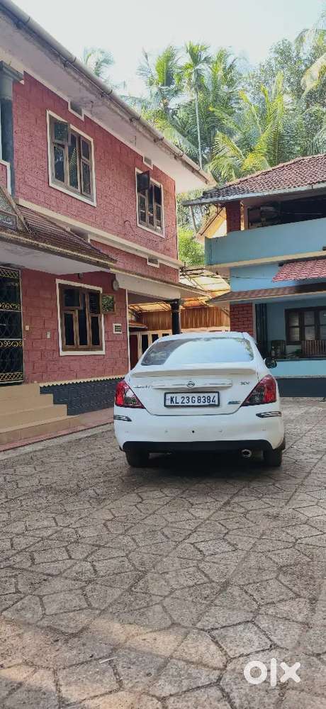 Nissan Sunny 2013