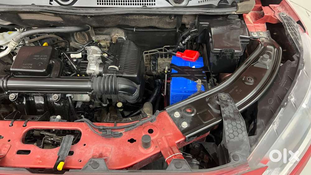Nissan Magnite 1.0 Xv Executive, 2022, Petrol
