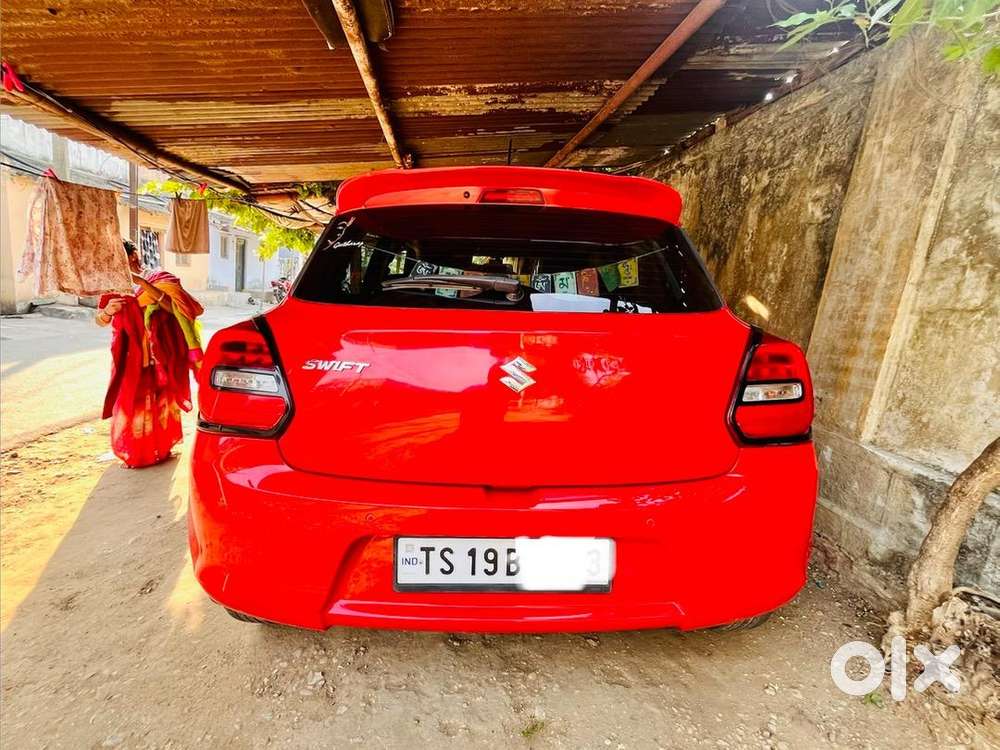 Maruti Suzuki Swift 2018 Petrol 73000 Km Driven Showroom Track