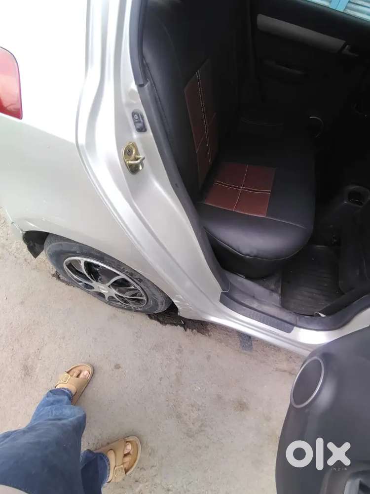 Swift Vxi 2006 Km Driven