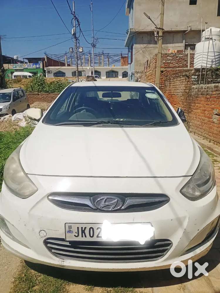 Hyundai Verna Fluidic 2012 Diesel Manual