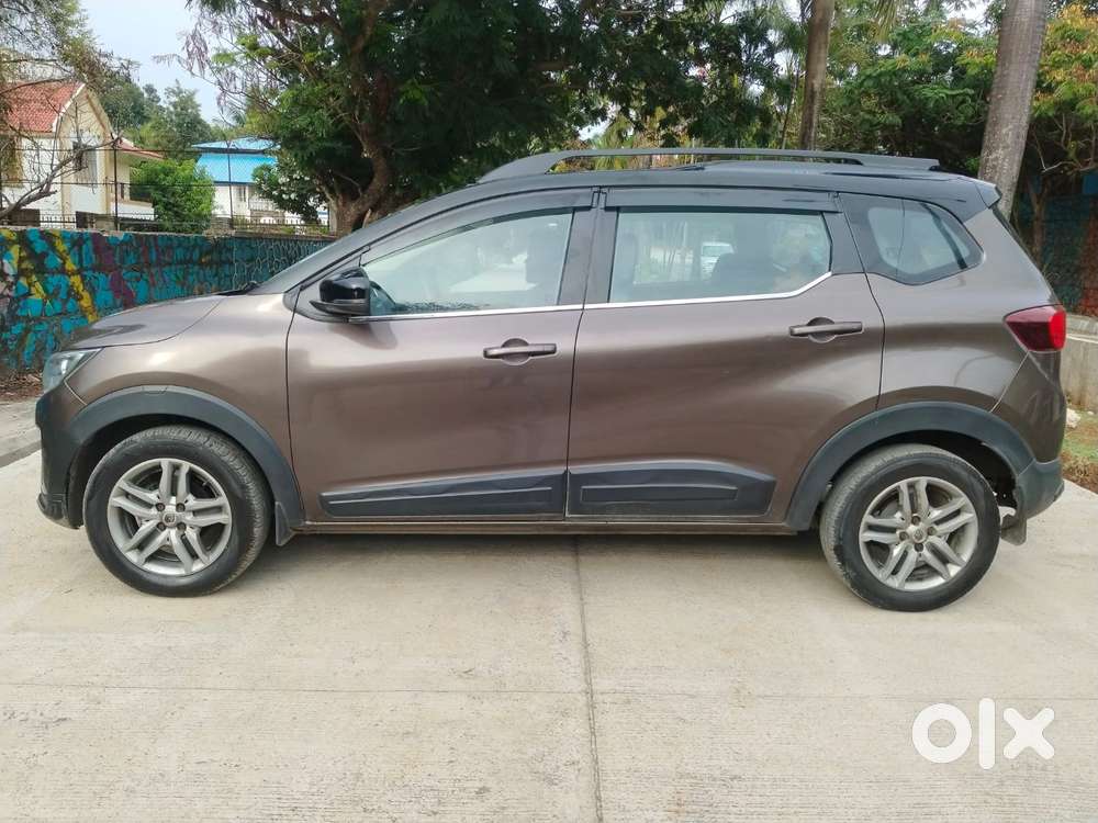 Renault Triber Rxz Easy-r Amt, 2022, Petrol