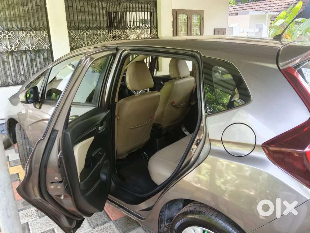 Honda Jazz Mt Petrol 2016 Car