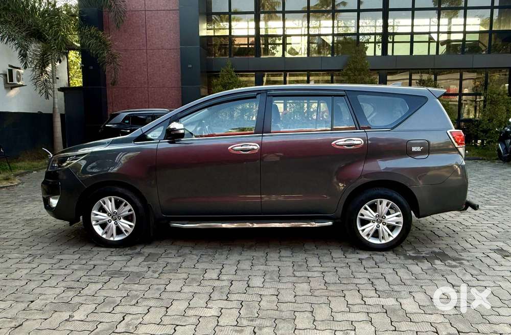 Toyota Innova Crysta 2.4 Z 7 Str, 2016, Diesel