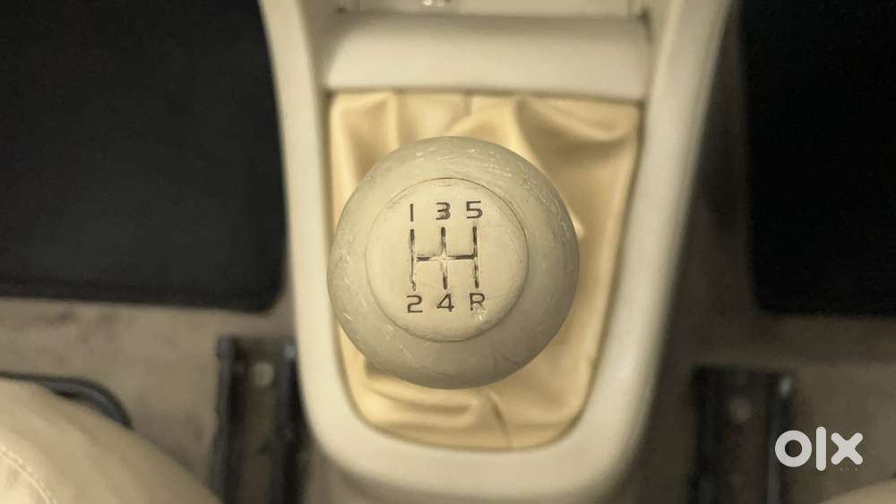 Maruti Suzuki Swift Dzire Ldi (o), 2015, Diesel