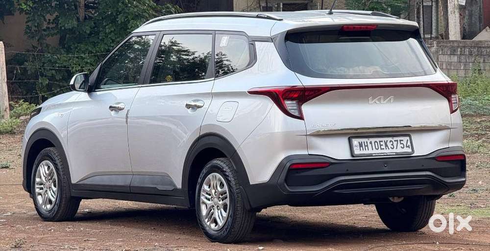 Kia Carens G 1.5 6mt Premium (o) 7-seater, 2025, Petrol