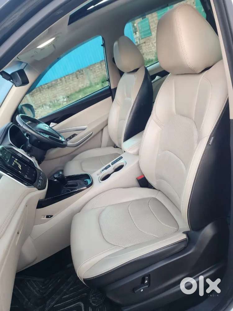 Mg Hector Pe 1.5 Dct Sharp
Petrol 
1st Owner 
Full Insurance