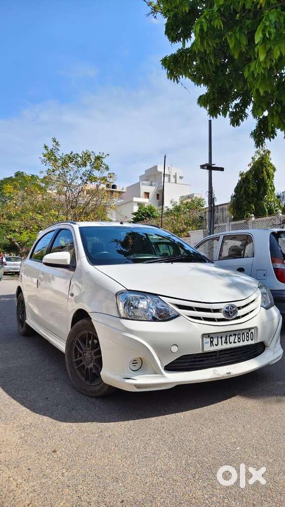 Toyota Etios Liva Trd Sportivo Petrol Ltd, 2014, Petrol