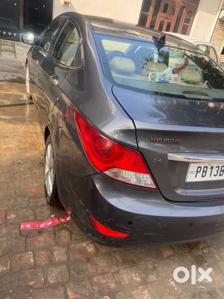Hyundai Verna 2012 Diesel 147000 Km Driven