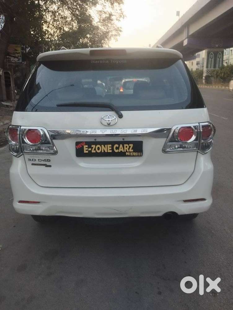 Toyota Fortuner 3.0 4x4 Manual, 2013, Diesel