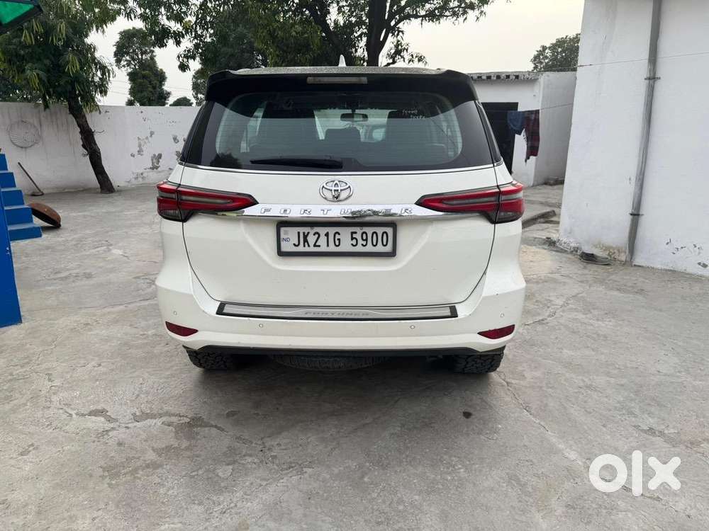 Toyota Fortuner 2021 Diesel Well Maintained