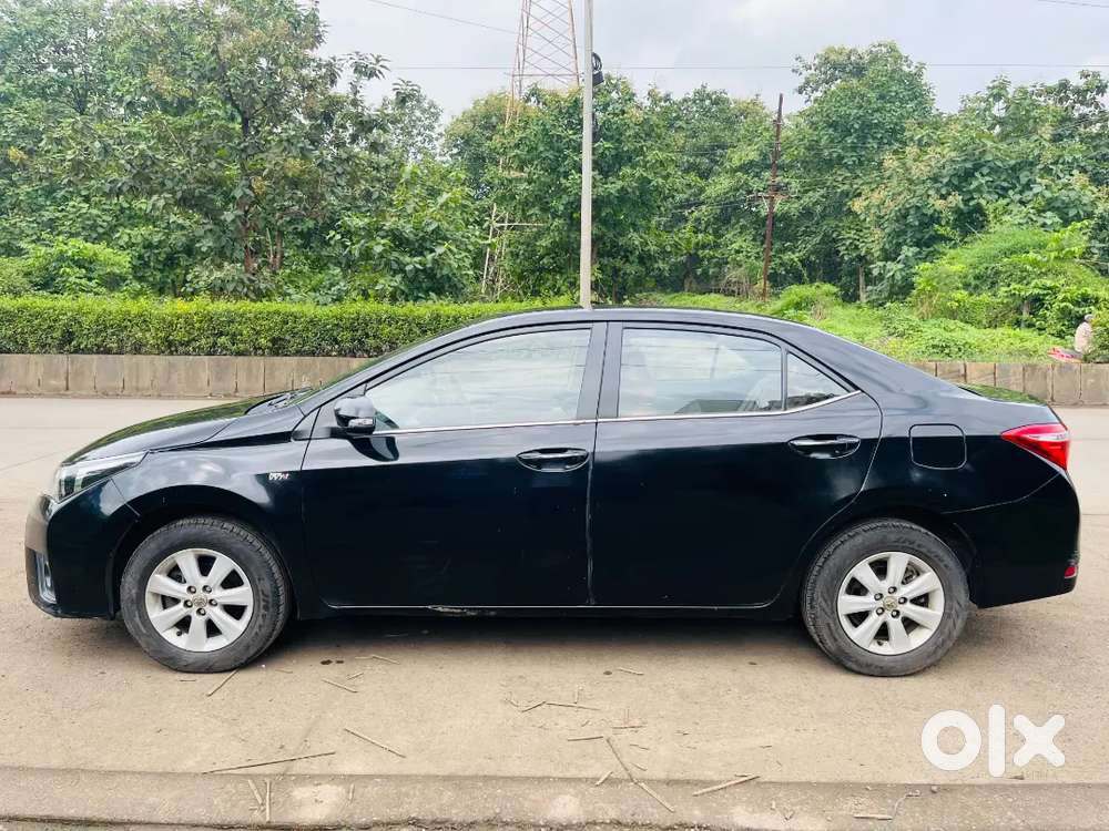 Toyota Corolla Altis 2014
