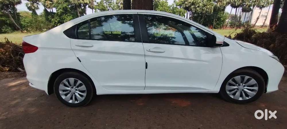 Honda City 2015 Diesel  22 + Milage