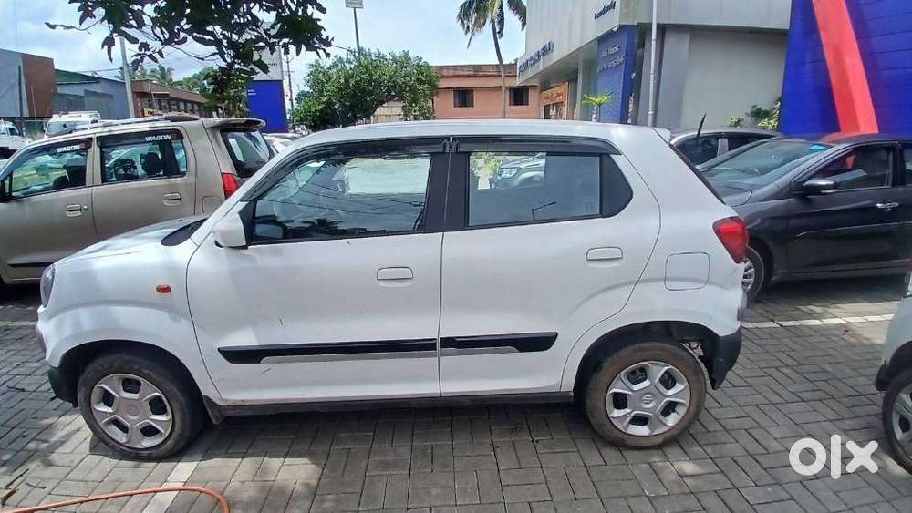 Maruti Suzuki S-presso Vxi Plus Amt, 2021, Petrol