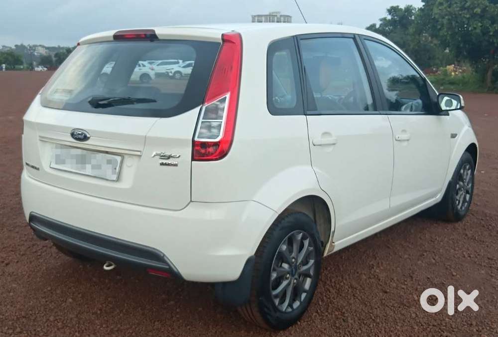 Ford Figo 1.4 Duratorq Diesel Titanium, 2015, Diesel