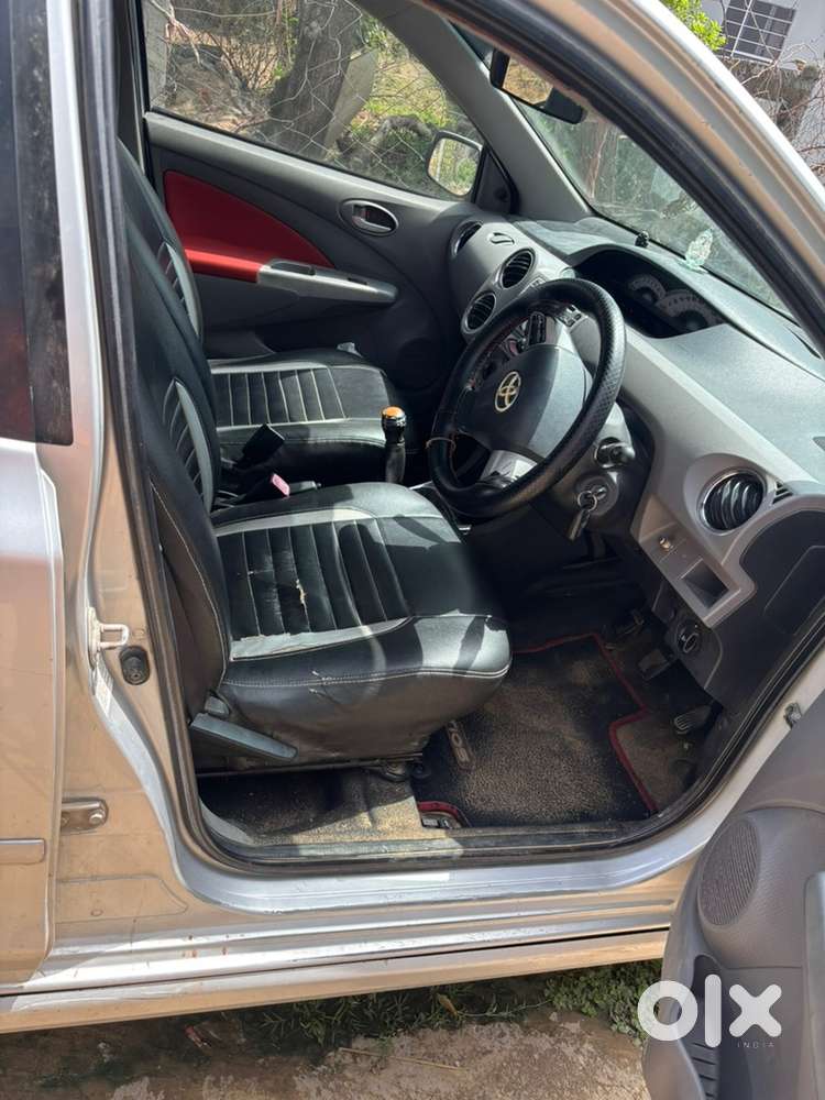 Toyota Etios Vx 2011
