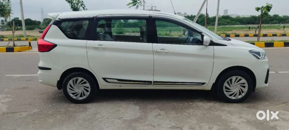 Maruti Suzuki Ertiga 1.5 Vxi, 2024, Petrol