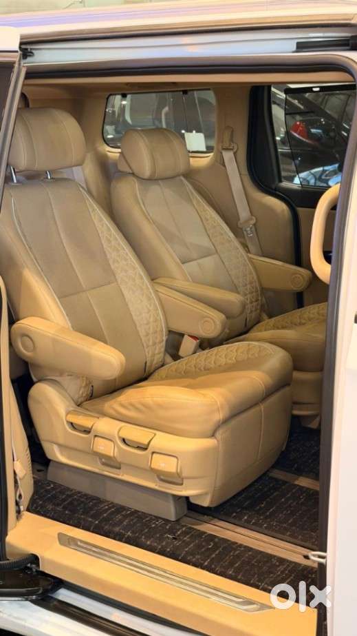 Kia Carnival Limousine, 2022, Diesel