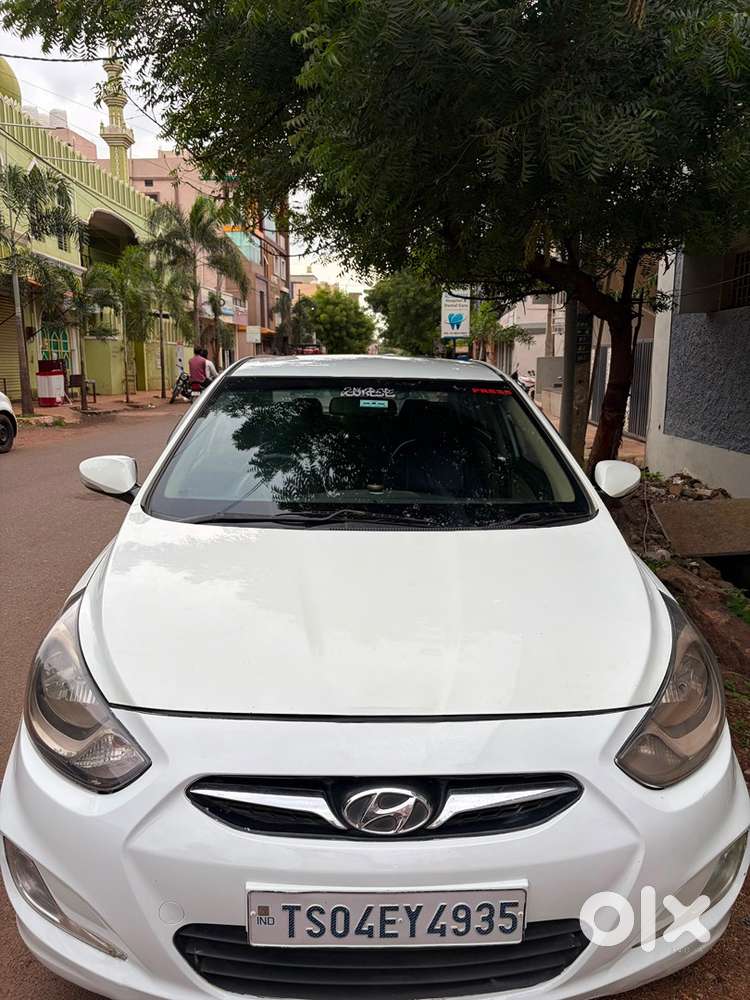 Hyundai Fluidic Verna 2014
